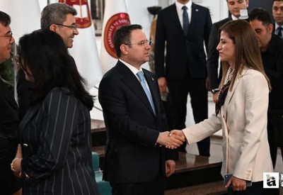 Adalet Bakanı Akın Gürlek, Bakanlık personeli ve HSK üyeleriyle bayramlaştı