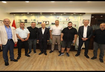 Mebuskent Sitesi yönetimi Başkan Yaşar ile görüşüp sorunlarını ilettiler