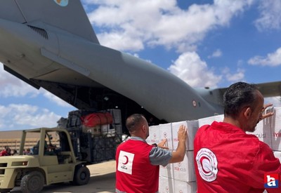Türk Kızılay Ekibi, Libya'daki sel mağdurlarına yardım için bölgede!