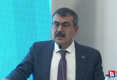Milli Eğitim Bakanı Yusuf Tekin'den "Türkçe" vurgusu