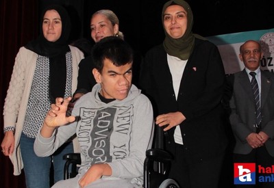 Ankara'da 5 engelli öğrenciye tekerlekli sandalye hediye edildi!