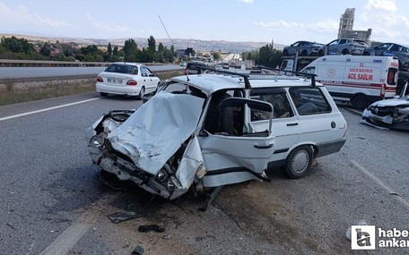 Ankara Kırıkkale otoyolunda yaşanan kazalarda 7 kişi yaralandı