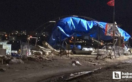 Ankara'da besiciler kurban pazarlarını toplamaya başladı
