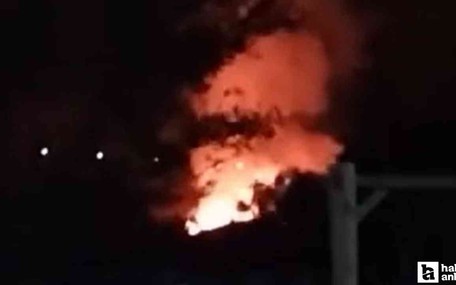 Mamak'ta bir iş yerinde çıkan yangın paniğe sebep oldu