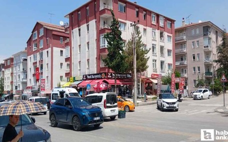 Sincan'da taksi ile otomobil çarpıştı: 1 yaralı