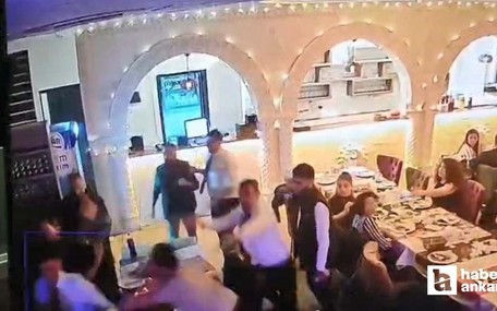 Çankaya'da eğlence mekanına silahlı saldırı anı kameraya yansıdı!
