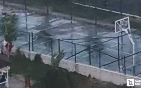 Etimesgut’ta iki kardeşe saldıran köpeğin görüntüleri şok etti