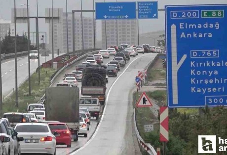 Ankara - Kırıkkale yolunda iki şerit trafiğe kapatıldı!