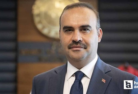 Bakan Kacır duyurdu: Ankara'ya dev yatırımlar geliyor!
