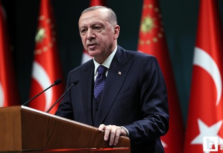 Cumhurbaşkanı Erdoğan: "Sorunların üzerine özgüvenle gideceğiz"