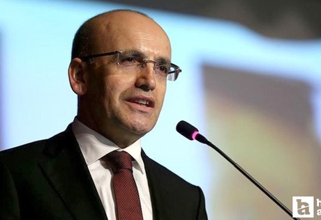 Bakan Şimşek'ten yıl sonu enflasyon açıklaması: 1 ile 1,6 puan aşağıda olabilir