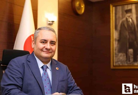 Keçiören Belediye Başkanı Özarslan'ın 10 Kasım videosu duygulandırdı