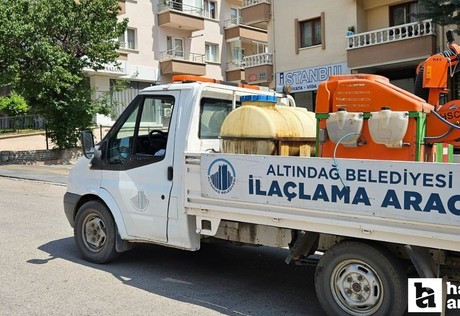 Altındağ Belediyesinden ilaçlama mesaisi: Haşereye geçit vermeyeceğiz