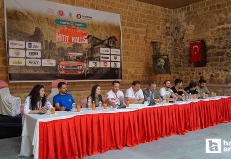 Beypazarı'nda ralli pilotları öğrencilerle buluştu!