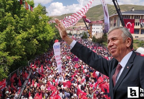 Mansur Yavaş Bayburt'tan seslendi: Hak yerini bulacak