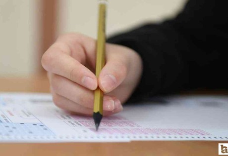 LGS kapsamındaki merkezi sınavının ilk oturumu başladı