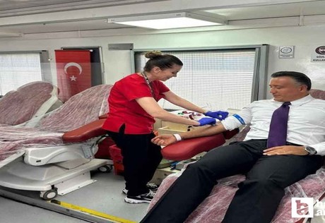 Kızılay'ın Mobil Kan Bağış Aracı Ayaş'a geldi