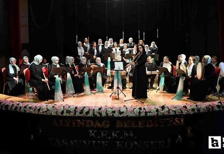 Altındağ Belediyesi'nin tasavvuf konseri dinleyenleri mest etti