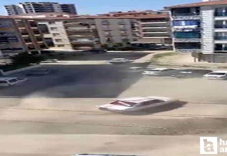 Sincan'da drift atan sürücü mahalle sakinlerini korkuttu