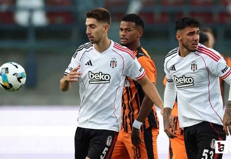 Shakhtar Donetsk’e 2-0 kaybeden Beşiktaş Avrupa Ligi'ne veda etti