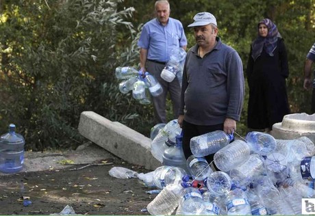 Mamaklı vatandaşlar su doldurmak için çeşmelere akın ediyor