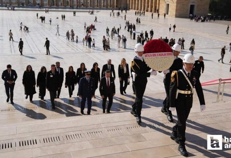 ANTGİAD Anıtkabir'İ ziyaret etti