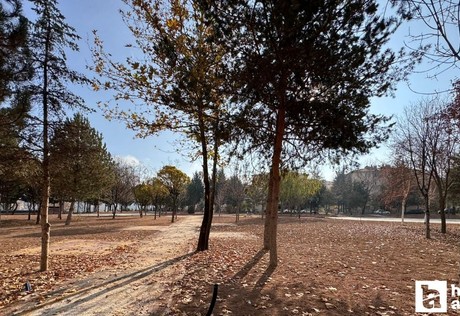 Pursaklar Belediyesi eskiyen parkları yenilemeye devam ediyor