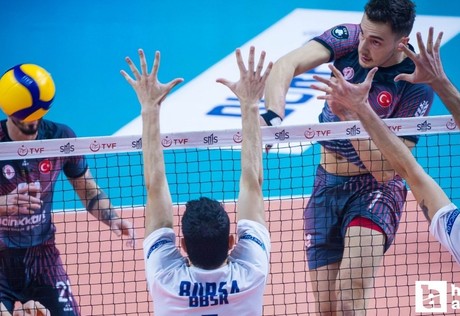 Efeler Ligi’nde Ankara’da derbi günü: Ziraat Bankkart  ve Spor Toto karşılaşıyor