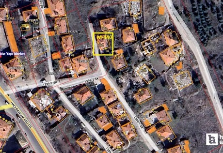 Altındağ Belediyesi, Solfasol Mahallesi'nde metruk yapıları yakıyor