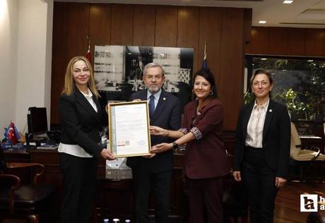 Ankara Üniversitesi'nden dünyada bir ilk: ISO/IEC 42001 belgesini alan ilk üniversite oldu