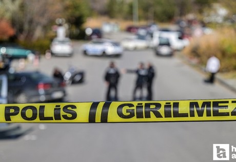 Ankara Adliyesi önünde bıçaklı sopalı kavga! 5 kişi yaralandı