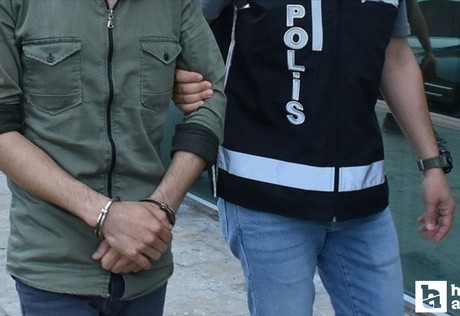 Başkentte kendisini polis olarak tanıtıp dolandırıcılık yapan şahıs yakalandı