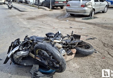 Beypazarı'nda motosiklet ve otomobil çarpıştı! 1 kişi yaralandı