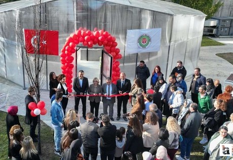 Etimesgut Belediyesi Engelsiz Yaşam Merkezi'nde Sera Alanı hizmete açıldı