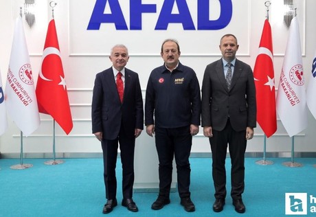 Kırklareli Belediye Başkanı ve Vali, başkentte ziyaretler gerçekleştirdi