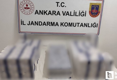 Ankara'da piyasa değeri 2 milyon TL'den fazla olan sahte etiketli gıda takviyesi ele geçirildi