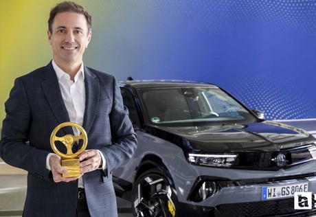 Opel Mokka GSE'ye En İyi Küçük Otomobil ödülü verildi