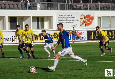 Lider Karalar İnşaat Etimesgut Spor kayıpsız yola devam 2-0