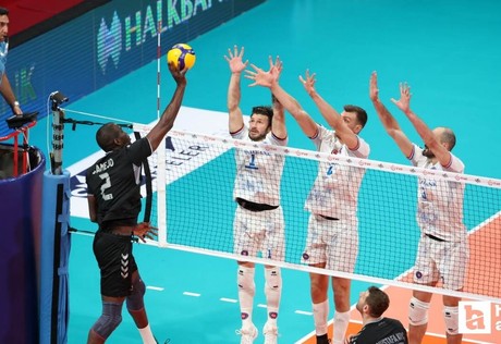 Voleybol Efeler Ligi’nde Halkbank’ın yükselişi devam ediyor