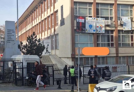 Ankara'da derste öğretmenleriyle alay eden öğrencilerin cezaları belli oldu