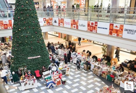 Etimesgut Belediyesi'nin düzenlediği 9. Kadın Emeği Pazarı yoğun ilgi gördü