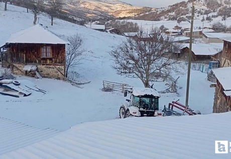 Beypazarı'nın yüksek kesimleri beyaza büründü