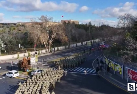 Kara Harp Okulu ile Anıtkabir arasında Atatürk Garnizon Koşusu yapıldı