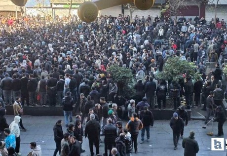 İran'da polis karakoluna saldırı: 3 kişi hayatını kaybetti, 17 kişi yaralandı