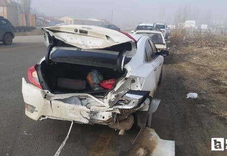 Çubuk'ta 5 araçlı zincirleme trafik kazasında 5 kişi yaralandı