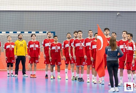 Hentbol Milli Takımı, Bulgaristan’ı evinde yendi