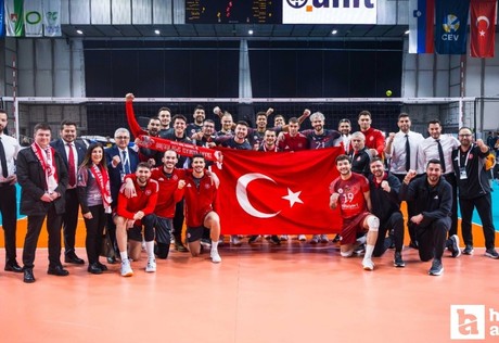 Ziraat Bankkart, Şampiyonlar Ligi’nde 2’de 2 ile başladı