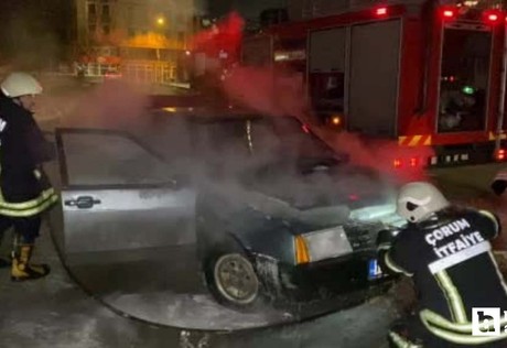 Çorum'da otomobili kül olmaktan itfaiye ekibi kurtardı