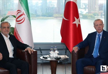 Cumhurbaşkanı Erdoğan ile Pezeşkiyan, İran olaylarını görüştüler