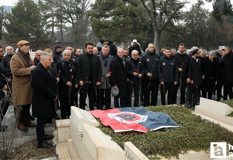 Efsane başkan İlhan Cavcav törenle anıldı